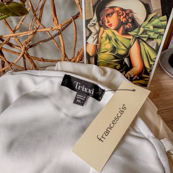 Trixxi by Francesca’s, Sharlene Strappy Pleated Waist White Mini Dress, X-Large - Picture 7 of 12